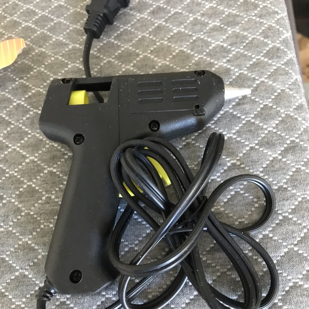 Black Hot Glue Gun and 50 glue sticks All New